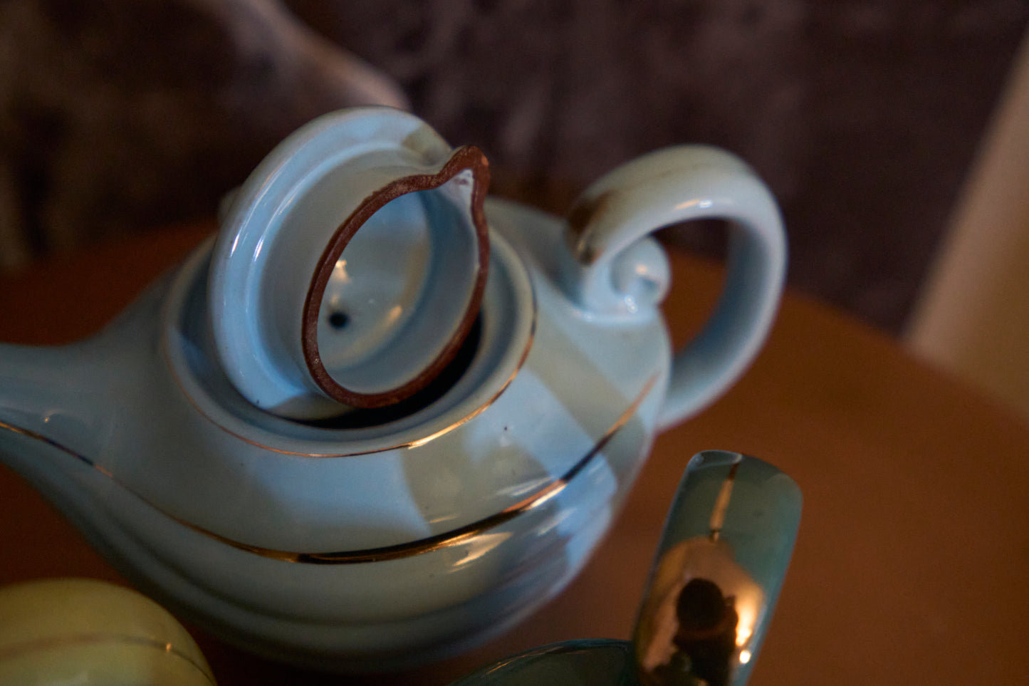 Aladdin Teapot - small