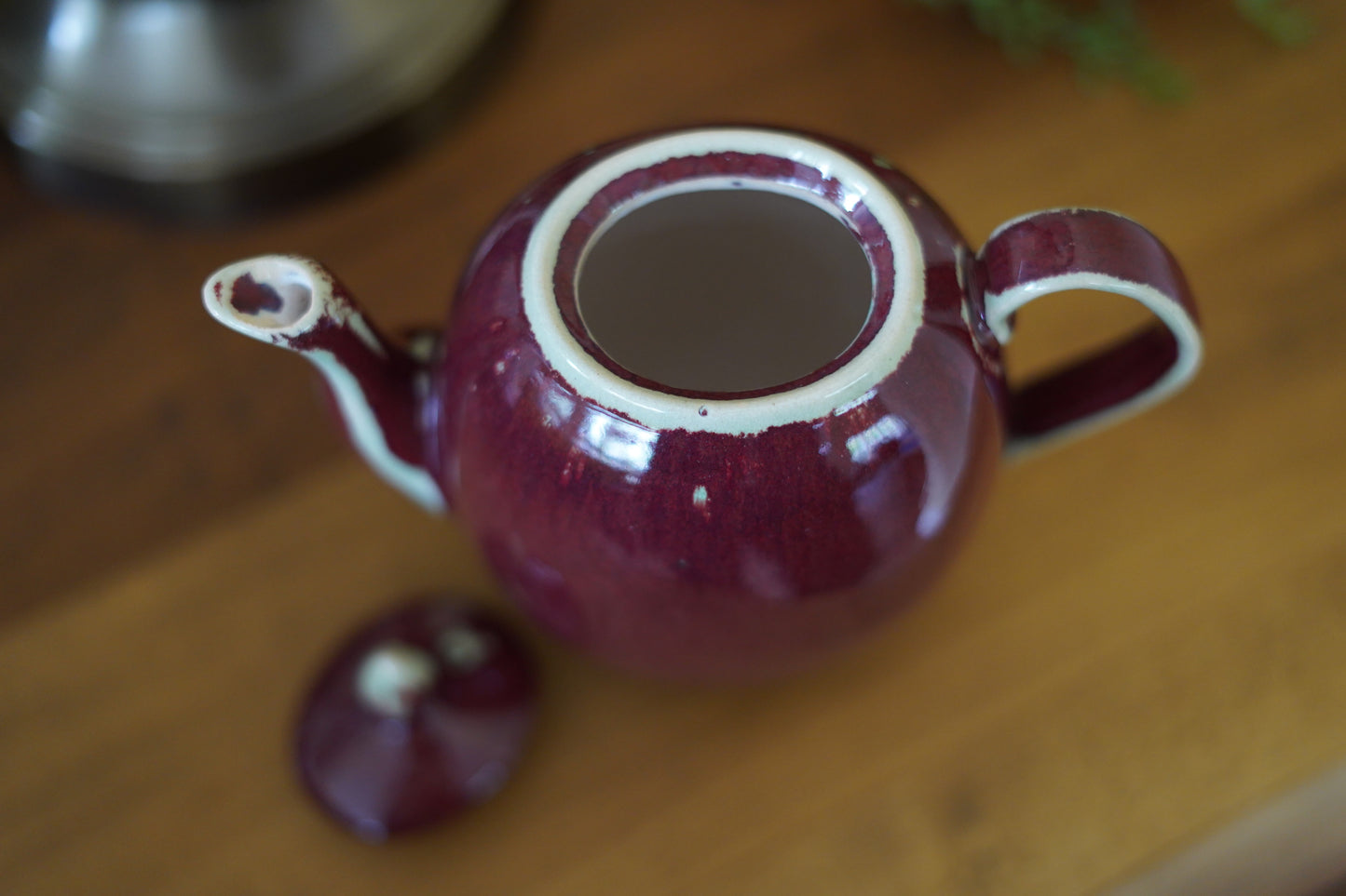 Burgundy/Red Bombay Teapot