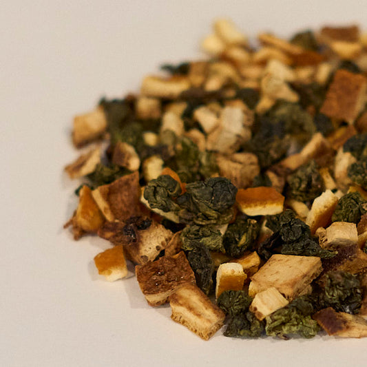 Toasted Oolong loose-leaf tea by Tea & Hammock with warm, roasted notes And orange peel